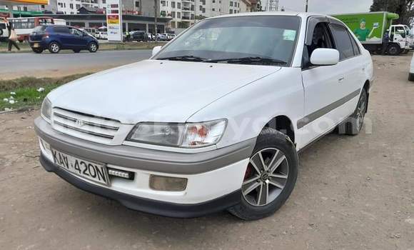 Oofamaa Toyota Premio White Makiinaa iti Nairobi keessatti Nairobi keessatti Oofamaa Toyota Premio White Makiinaa iti Nairobi keessatti Nairobi keessatti