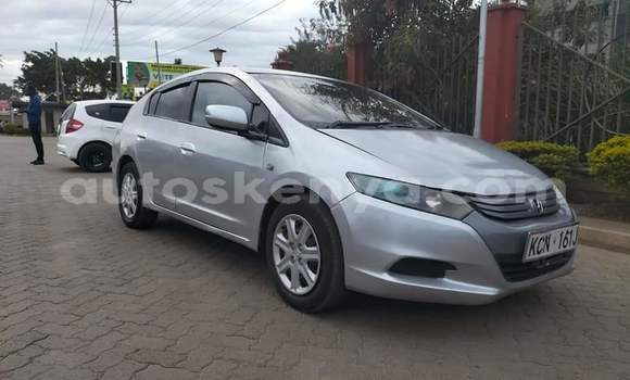 Nunua Ilio tumika Honda Insight Fedha Gari ndani ya Nairobi nchini Nairobi