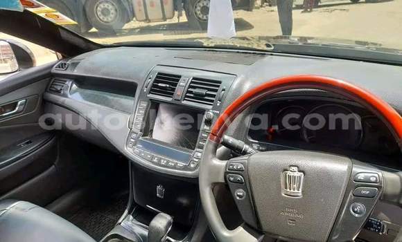 Buy Used Toyota Crown Black Car in Nairobi in Nairobi Buy Used Toyota Crown Black Car in Nairobi in Nairobi