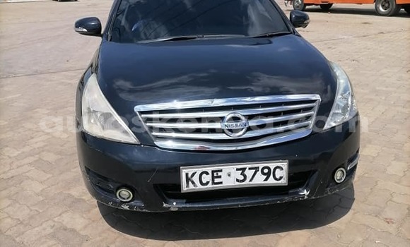 Oofamaa Nissan Teana Black Makiinaa iti Nairobi keessatti Nairobi keessatti