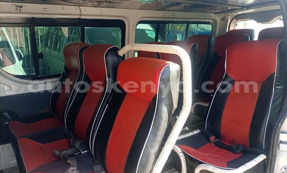 Buy Used Toyota Hiace White Car in Nairobi in Nairobi Buy Used Toyota Hiace White Car in Nairobi in Nairobi