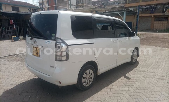 Buy Used Toyota Voxy White Car in Nairobi in Nairobi Buy Used Toyota Voxy White Car in Nairobi in Nairobi