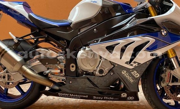 Nunua Ilio tumika BMW GS Nyeusi Bike ndani ya Bura nchini Kaskazini Mashariki mwa Kenya