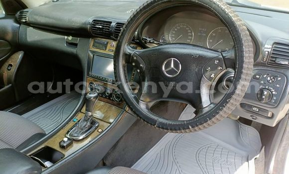 Buy Used Mercedes‒Benz C–Class White Car in Nairobi in Nairobi Buy Used Mercedes‒Benz C–Class White Car in Nairobi in Nairobi