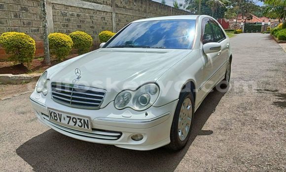 Buy Used Mercedes‒Benz C–Class White Car in Nairobi in Nairobi Buy Used Mercedes‒Benz C–Class White Car in Nairobi in Nairobi