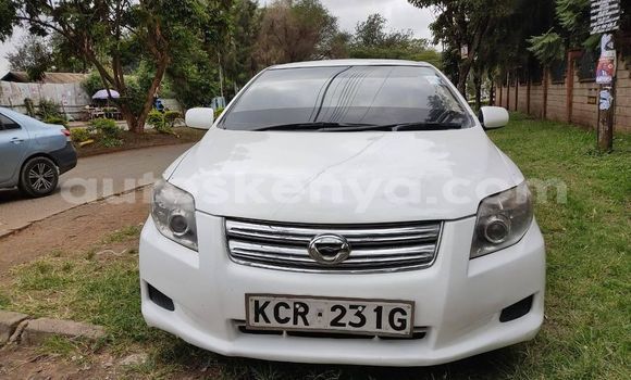 Nunua Ilio tumika Toyota Axio Nyeupe Gari ndani ya Nairobi nchini Nairobi