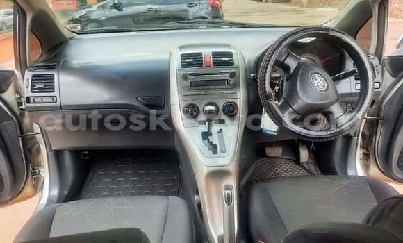 Oofamaa Toyota Auris Silver Makiinaa iti Nairobi keessatti Nairobi keessatti Oofamaa Toyota Auris Silver Makiinaa iti Nairobi keessatti Nairobi keessatti