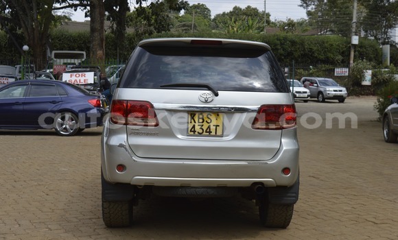 Buy Used Toyota Fortuner Silver Car in Nairobi in Nairobi Buy Used Toyota Fortuner Silver Car in Nairobi in Nairobi