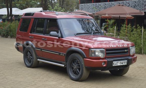 Nunua Ilio tumika Land Rover Defender Nyekundu Gari ndani ya Nairobi nchini Nairobi