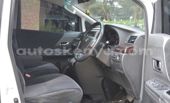 Buy Used Toyota Vellfire White Car in Nairobi in Nairobi Buy Used Toyota Vellfire White Car in Nairobi in Nairobi