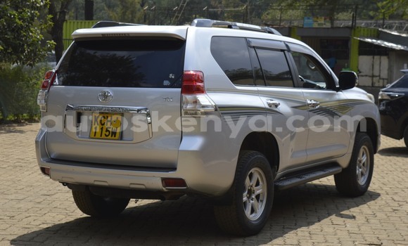 Buy Used Toyota Land Cruiser Prado Silver Car in Nairobi in Nairobi Buy Used Toyota Land Cruiser Prado Silver Car in Nairobi in Nairobi