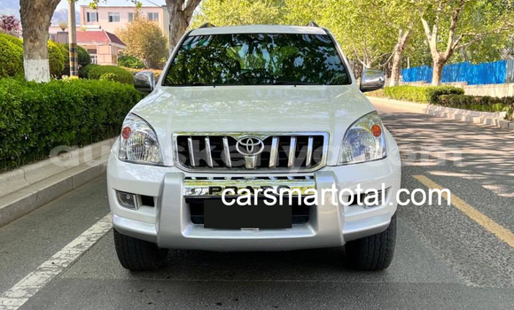 Buy Used Toyota Prado White Car in El Wak in Northeast Kenya Buy Used Toyota Prado White Car in El Wak in Northeast Kenya