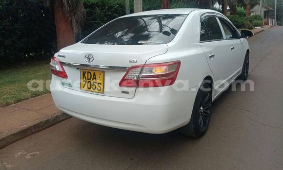 Oofamaa Toyota Premio White Makiinaa iti Nairobi keessatti Nairobi keessatti Oofamaa Toyota Premio White Makiinaa iti Nairobi keessatti Nairobi keessatti