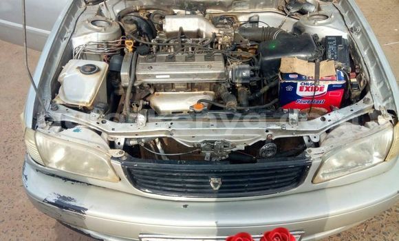 Oofamaa Toyota Corolla Silver Makiinaa iti Nairobi keessatti Nairobi keessatti Oofamaa Toyota Corolla Silver Makiinaa iti Nairobi keessatti Nairobi keessatti