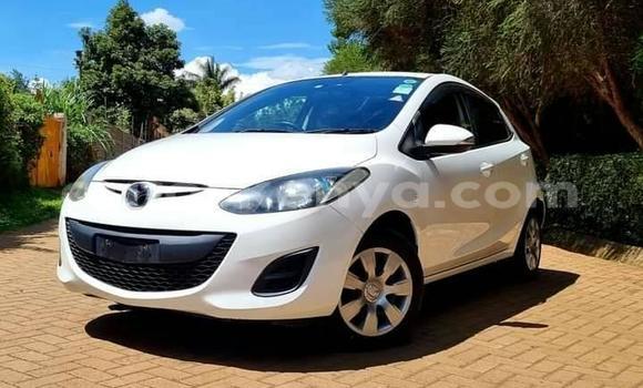 Oofamaa Mazda Demio White Makiinaa iti Nairobi keessatti Nairobi keessatti Oofamaa Mazda Demio White Makiinaa iti Nairobi keessatti Nairobi keessatti