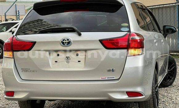 Oofamaa Toyota Fielder Silver Makiinaa iti Nairobi keessatti Nairobi keessatti Oofamaa Toyota Fielder Silver Makiinaa iti Nairobi keessatti Nairobi keessatti