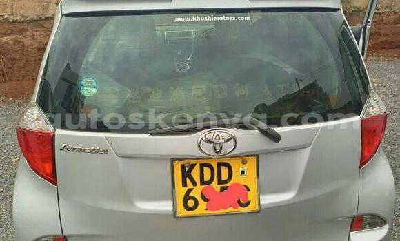 Oofamaa Toyota Ractis Silver Makiinaa iti Nairobi keessatti Nairobi keessatti Oofamaa Toyota Ractis Silver Makiinaa iti Nairobi keessatti Nairobi keessatti