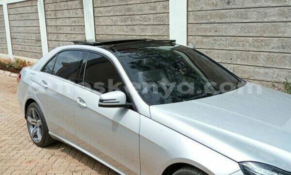 Buy Used Mercedes‒Benz E–Class Silver Car in Nairobi in Nairobi