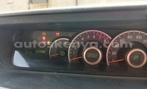 Oofamaa Toyota Voxy Silver Makiinaa iti Nairobi keessatti Nairobi keessatti Oofamaa Toyota Voxy Silver Makiinaa iti Nairobi keessatti Nairobi keessatti