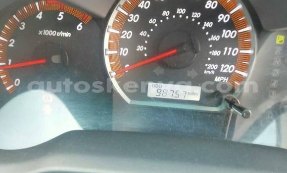 Oofamaa Toyota Hilux Blue Makiinaa iti Nairobi keessatti Nairobi keessatti Oofamaa Toyota Hilux Blue Makiinaa iti Nairobi keessatti Nairobi keessatti