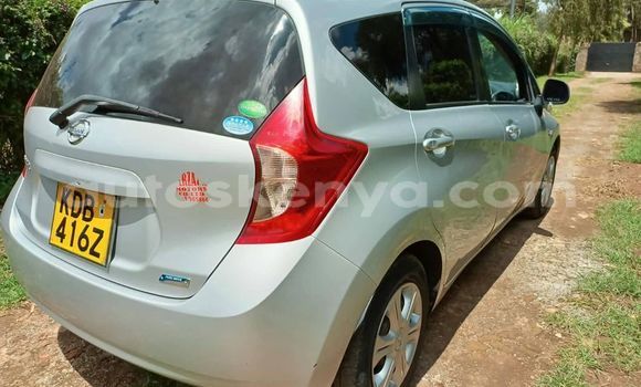 Oofamaa Nissan Note Silver Makiinaa iti Nairobi keessatti Nairobi keessatti Oofamaa Nissan Note Silver Makiinaa iti Nairobi keessatti Nairobi keessatti