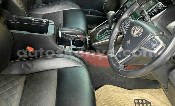 Oofamaa Toyota Harrier Black Makiinaa iti Nairobi keessatti Nairobi keessatti Oofamaa Toyota Harrier Black Makiinaa iti Nairobi keessatti Nairobi keessatti