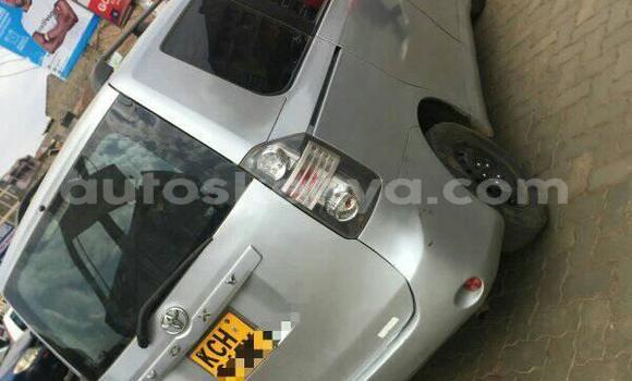 Oofamaa Toyota Voxy Silver Makiinaa iti Nairobi keessatti Nairobi keessatti Oofamaa Toyota Voxy Silver Makiinaa iti Nairobi keessatti Nairobi keessatti