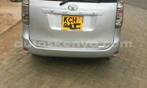 Oofamaa Toyota Voxy Silver Makiinaa iti Nairobi keessatti Nairobi keessatti Oofamaa Toyota Voxy Silver Makiinaa iti Nairobi keessatti Nairobi keessatti