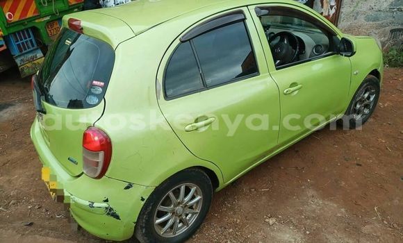 Oofamaa Nissan March Green Makiinaa iti Nairobi keessatti Nairobi keessatti Oofamaa Nissan March Green Makiinaa iti Nairobi keessatti Nairobi keessatti