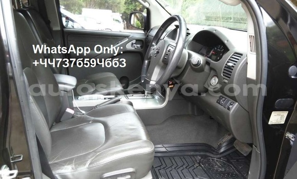 Oofamaa Nissan Navara Black Makiinaa iti Nairobi keessatti Nairobi keessatti Oofamaa Nissan Navara Black Makiinaa iti Nairobi keessatti Nairobi keessatti