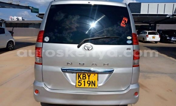 Oofamaa Toyota Noah Silver Makiinaa iti Nairobi keessatti Nairobi keessatti Oofamaa Toyota Noah Silver Makiinaa iti Nairobi keessatti Nairobi keessatti