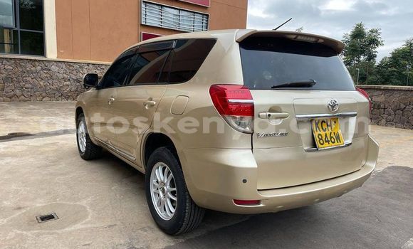 Oofamaa Toyota Vanguard Brown Makiinaa iti Nairobi keessatti Nairobi keessatti Oofamaa Toyota Vanguard Brown Makiinaa iti Nairobi keessatti Nairobi keessatti