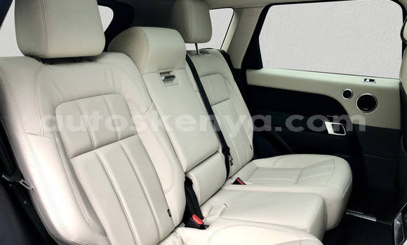 Nunua Ilio tumika Land Rover Range Rover Sport Nyeusi Gari ndani ya Nairobi nchini Nairobi Nunua Ilio tumika Land Rover Range Rover Sport Nyeusi Gari ndani ya Nairobi nchini Nairobi