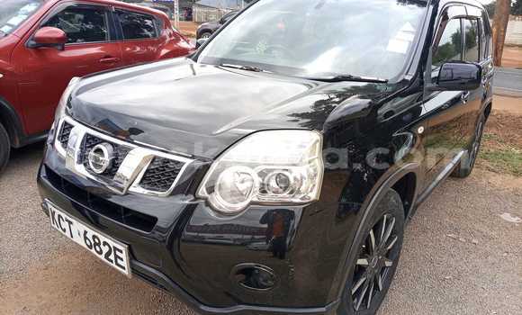 Oofamaa Nissan X–Trail Black Makiinaa iti Nairobi keessatti Nairobi keessatti