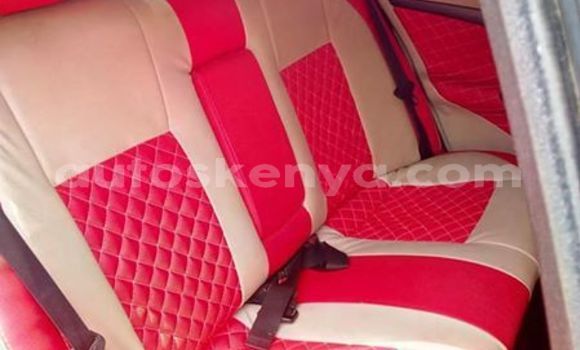 Oofamaa Mercedes‒Benz C–Class Other Makiinaa iti Limuru keessatti Nairobi keessatti Oofamaa Mercedes‒Benz C–Class Other Makiinaa iti Limuru keessatti Nairobi keessatti