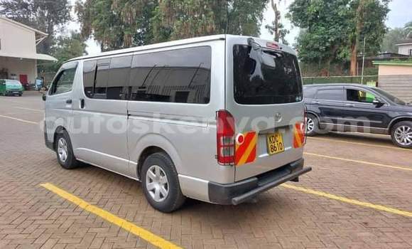 Buy Used Toyota Hiace Silver Car in Nairobi in Nairobi Buy Used Toyota Hiace Silver Car in Nairobi in Nairobi