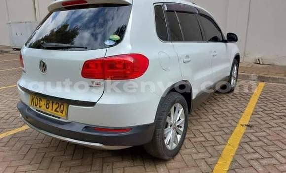 Buy Used Volkswagen Tiguan White Car in Nairobi in Nairobi Buy Used Volkswagen Tiguan White Car in Nairobi in Nairobi