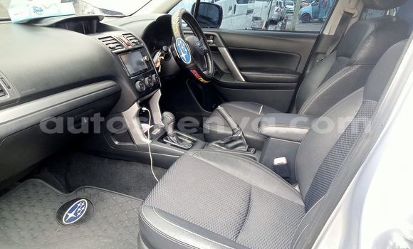 Nunua Ilio tumika Subaru Forester Fedha Gari ndani ya Mombasa nchini Kenya ya Pwani Nunua Ilio tumika Subaru Forester Fedha Gari ndani ya Mombasa nchini Kenya ya Pwani