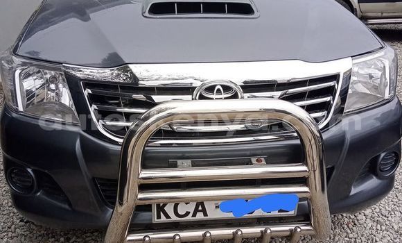 Nunua Ilio tumika Toyota Hilux Bluu Gari ndani ya Mombasa nchini Kenya ya Pwani Nunua Ilio tumika Toyota Hilux Bluu Gari ndani ya Mombasa nchini Kenya ya Pwani