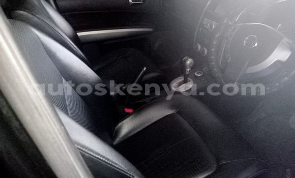 Nunua Ilio tumika Nissan X–Trail Nyeusi Gari ndani ya Mombasa nchini Kenya ya Pwani Nunua Ilio tumika Nissan X–Trail Nyeusi Gari ndani ya Mombasa nchini Kenya ya Pwani