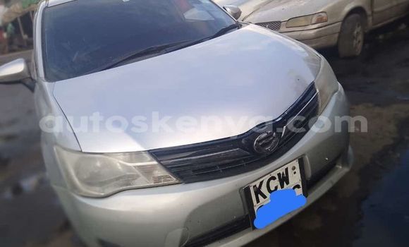 Oofamaa Toyota Fielder Silver Makiinaa iti Mombasa keessatti Coastal Kenya keessatti