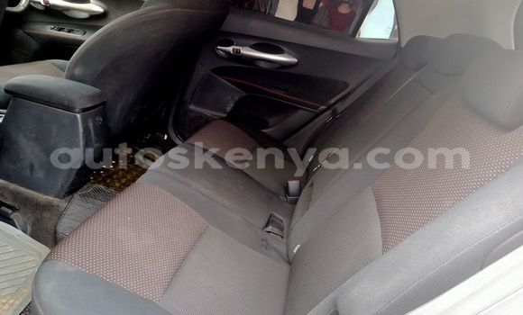Nunua Ilio tumika Toyota Auris Nyeupe Gari ndani ya Mombasa nchini Kenya ya Pwani Nunua Ilio tumika Toyota Auris Nyeupe Gari ndani ya Mombasa nchini Kenya ya Pwani