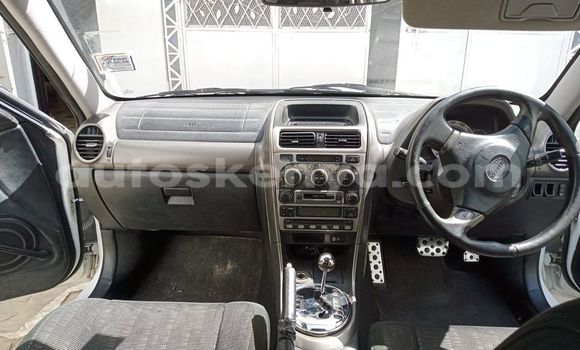 Nunua Ilio tumika Toyota Altezza Nyeupe Gari ndani ya Mombasa nchini Kenya ya Pwani Nunua Ilio tumika Toyota Altezza Nyeupe Gari ndani ya Mombasa nchini Kenya ya Pwani