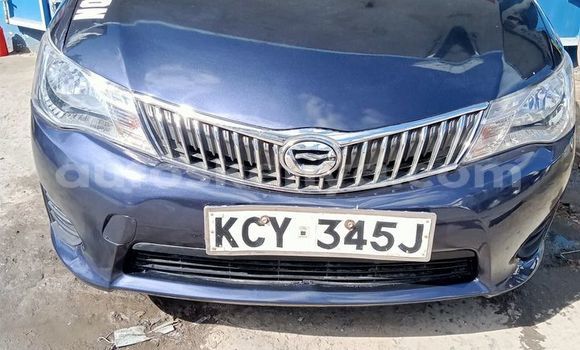 Oofamaa Toyota Fielder Blue Makiinaa iti Mombasa keessatti Coastal Kenya keessatti