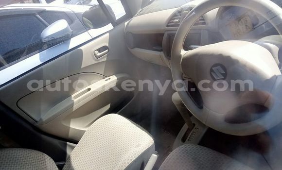 Nunua Ilio tumika Suzuki Alto Bluu Gari ndani ya Mombasa nchini Kenya ya Pwani Nunua Ilio tumika Suzuki Alto Bluu Gari ndani ya Mombasa nchini Kenya ya Pwani
