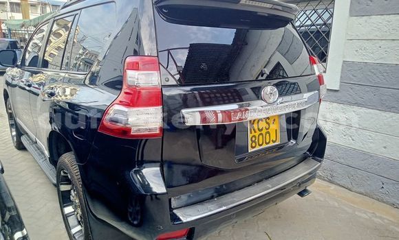 Nunua Ilio tumika Toyota Land Cruiser Prado Nyeusi Gari ndani ya Mombasa nchini Kenya ya Pwani Nunua Ilio tumika Toyota Land Cruiser Prado Nyeusi Gari ndani ya Mombasa nchini Kenya ya Pwani