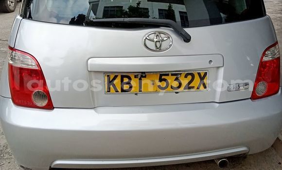 Nunua Ilio tumika Toyota IST Fedha Gari ndani ya Mombasa nchini Kenya ya Pwani Nunua Ilio tumika Toyota IST Fedha Gari ndani ya Mombasa nchini Kenya ya Pwani