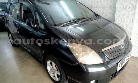 Oofamaa Toyota Spacio Black Makiinaa iti Mombasa keessatti Coastal Kenya keessatti