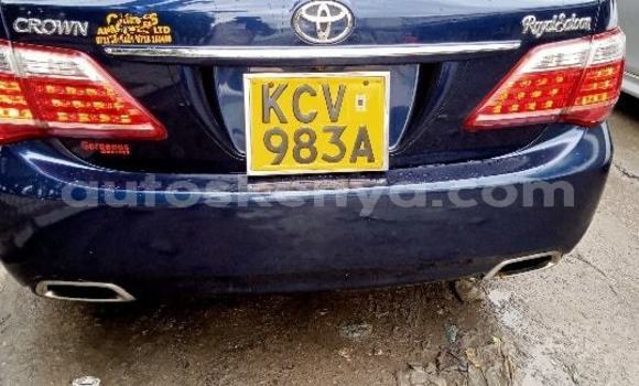 Nunua Ilio tumika Toyota Crown Bluu Gari ndani ya Mombasa nchini Kenya ya Pwani Nunua Ilio tumika Toyota Crown Bluu Gari ndani ya Mombasa nchini Kenya ya Pwani