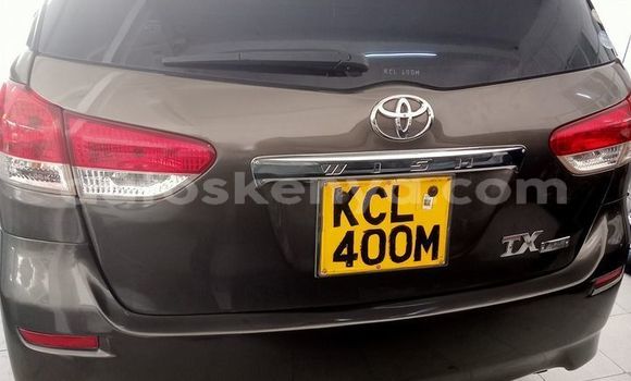 Nunua Ilio tumika Toyota Wish Brown Gari ndani ya Mombasa nchini Kenya ya Pwani Nunua Ilio tumika Toyota Wish Brown Gari ndani ya Mombasa nchini Kenya ya Pwani
